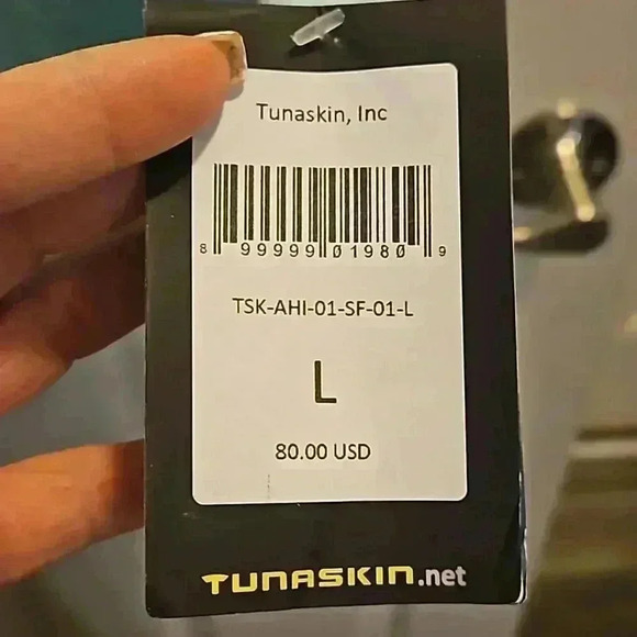 Tunaskin Shirt - Picture 7 of 10